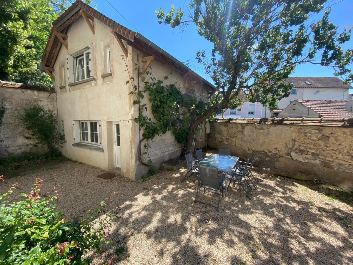 Maison Individuelle Avec Jardin Privatif آفو المظهر الخارجي الصورة